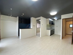 シャーメゾンＡ 202号-2