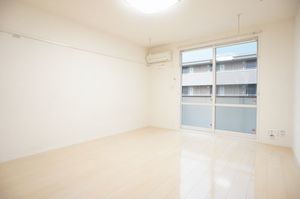 マストライフおもちゃのまちＤ 203号-3