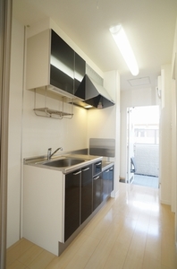 マストライフおもちゃのまちＥ 201号-4