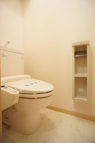 クローバーハウス 201号-8