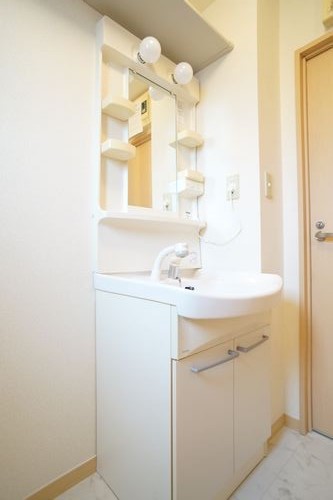 ノーブル・コートⅠ 102号-8