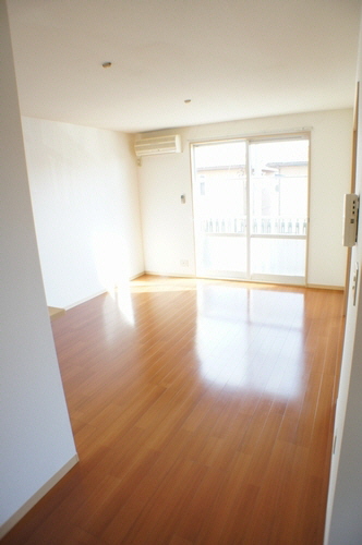 メゾン・アルビレオＣ 201号-3