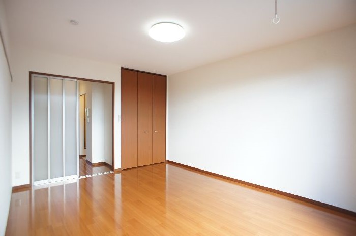 ＹＨプレシャスⅠ 203号-4