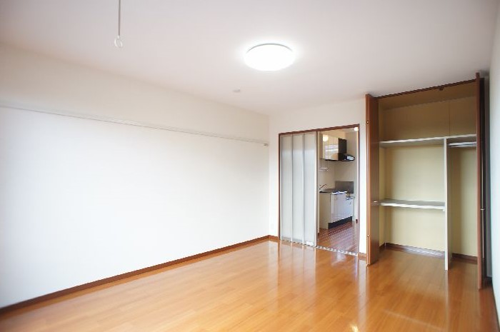 ＹＨプレシャスⅠ 203号-5