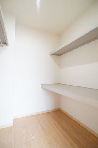 メゾン・ソレアード 102号-11