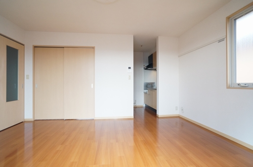 サザンシュロスⅢＢ 201号-3