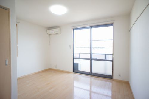 グランパルテールＡ 201号-2