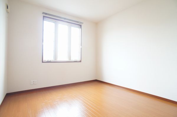 メゾン・ファミールＣ 201号-6