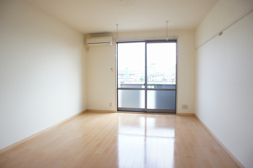 ドミール　キジマ 202号-3