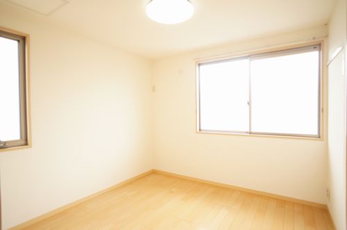 シャインヒルコート壱番館 205号-8