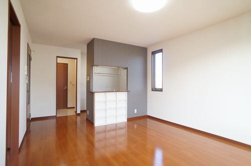 シャインヒルコート弐番館 201号-3