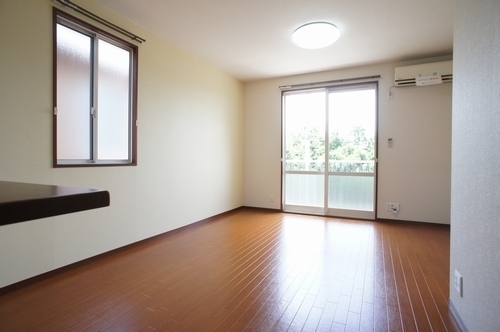 メゾン・ド・マロンC 201号-2