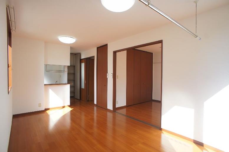 ユートピア・パーク 102号-3