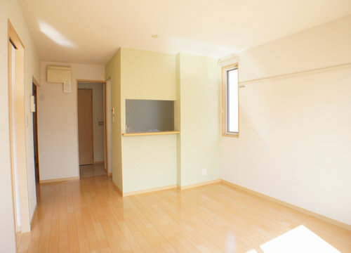 フロント・コートA 202号-3