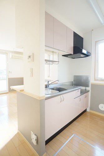 ヴィラ・シャルマンD 102号-7