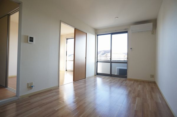 ＹＵＴＡＫＡ　ＨＥＩＧＨＴＳ　Ｂ 201号-3