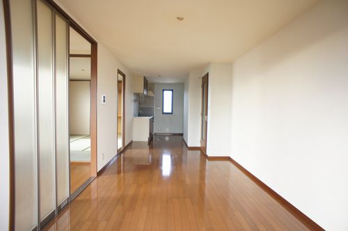 メゾン　パークス　Ⅱ 201号-2