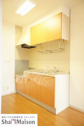 メイプルハイツ　Ｂ 201号-4