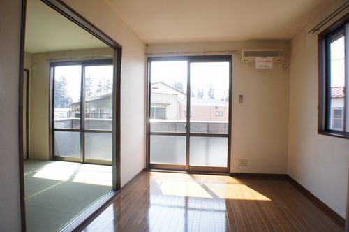 メゾン・ド・ふるらーじゅA 205号-2