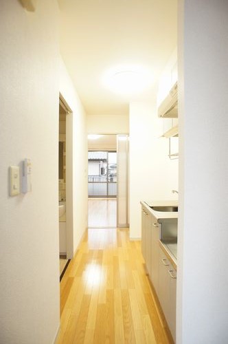 プレミール・ジュネス 202号-10