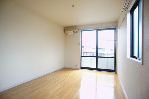 シャーメゾン睦Ｂ 202号-3