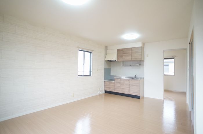 メゾン・ド・フローラルＡ 202号-4