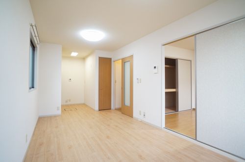 メゾン・ド・フローラルＢ 102号-4