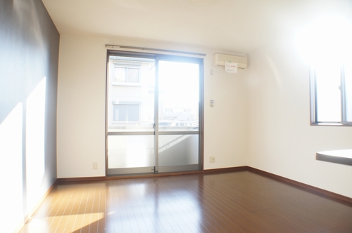 グランシード森田Ｄ 102号-2