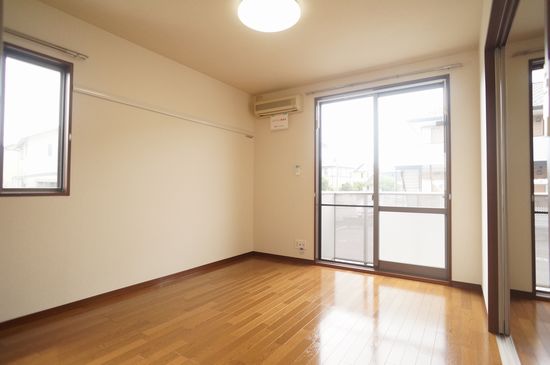 クレストコート　Ⅱ 101号-2