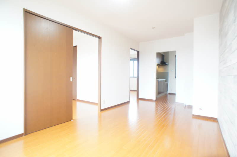 カーサエテルノ　Ｂ 203号-3