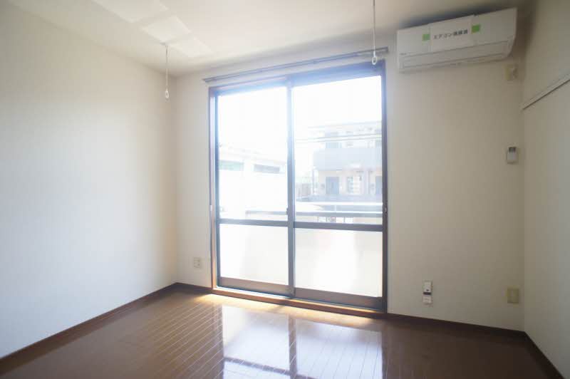 キャピタルガーデンＡ 102号-2