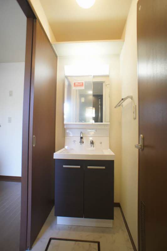 キャピタルガーデンＡ 102号-7