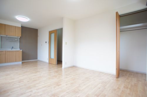 メゾンフレーズ　Ｂ 201号-6