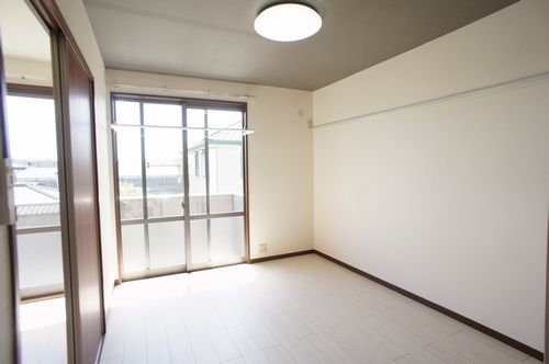 メゾンフレーズ　Ｃ 202号-4