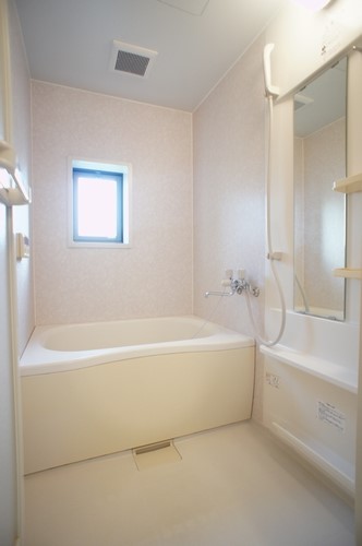 グリーン・ヴィラA 201号-5