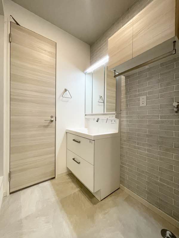 メビュース東城南E 101号-5