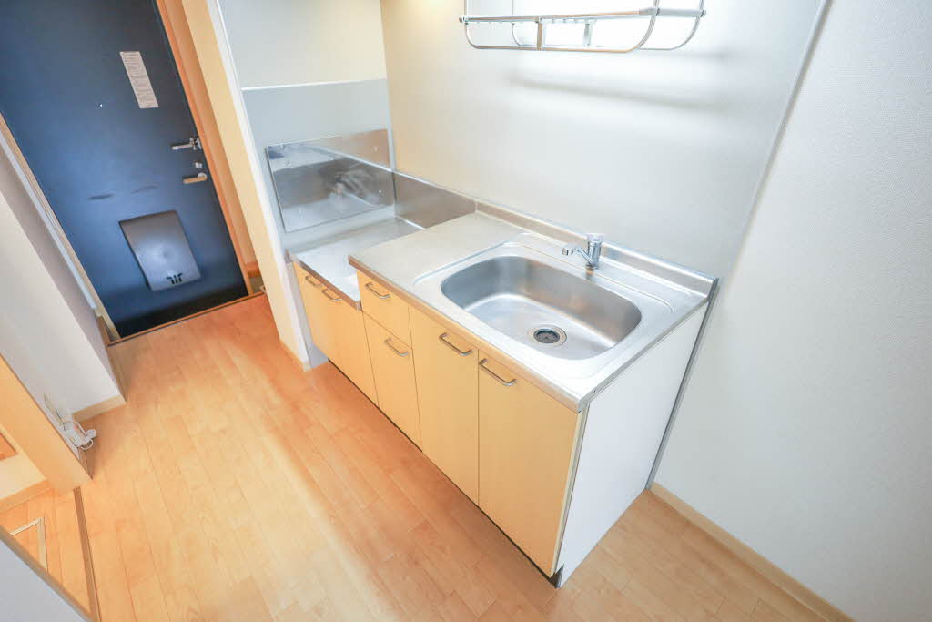 グランシャリオＫＣ 102号-6