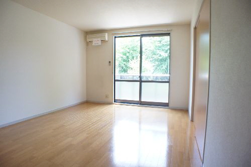 グレイスタウンＢ 102号-3