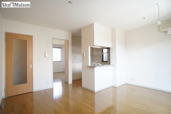 イーストヒルズ渡辺３ 101号-4