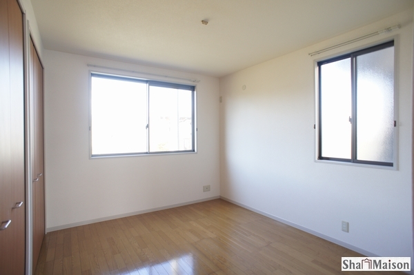 イーストヒルズ渡辺３ 101号-7