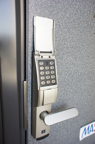リバーシティーＣ 201号-11