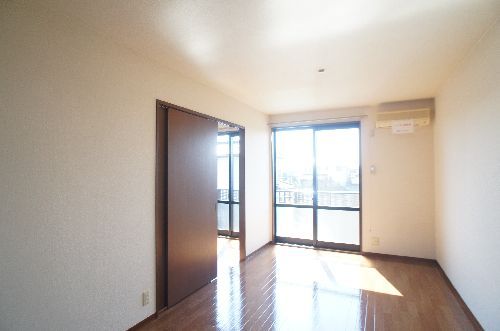 グランドゥールＢ 201号-2