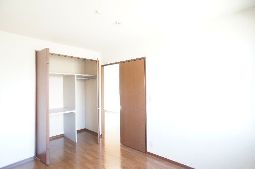 グランドゥールＢ 201号-7