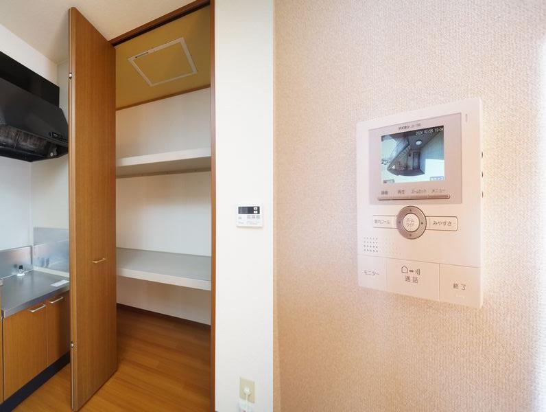 ホープ・ビラ 102号-6