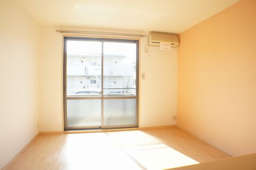 クレストヒルズＢ 101号-3