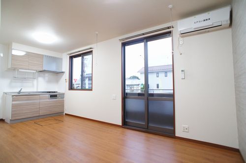 ファミリーオ野木Ａ 101号-2