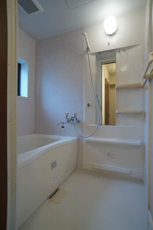 メゾン・クレスト 102号-9