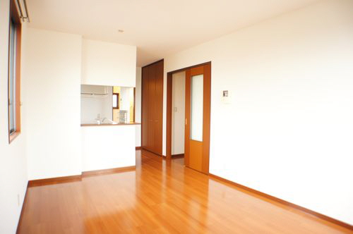 リバーパーク 102号-4