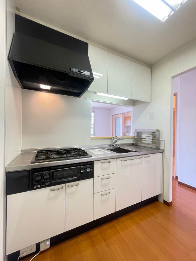 シャーバイオレットＦ 101号-3