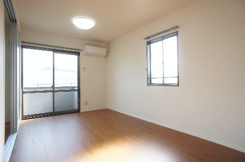 ウイングス　サプライ　Ｂ 202号-2